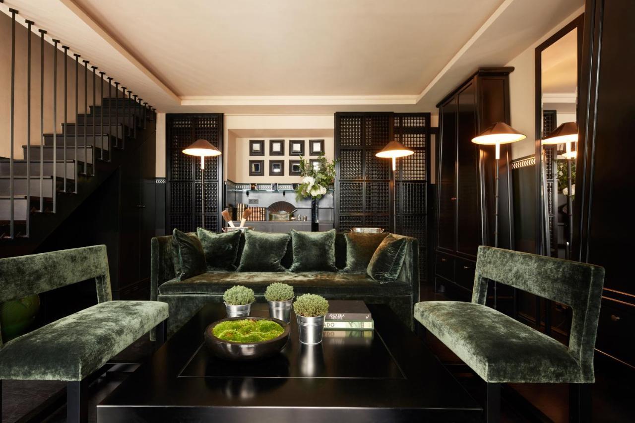 Monsieur George Hotel & Spa - Champs-Elysees Paris Exterior foto The interior of the hotel