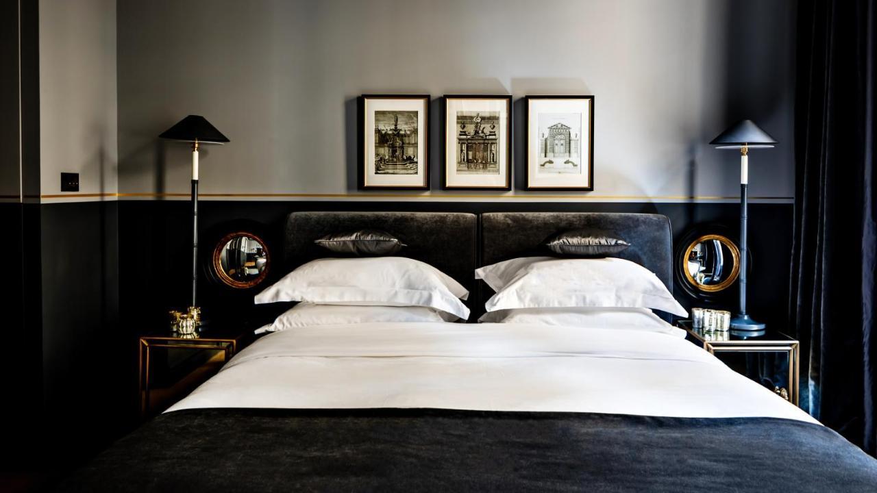Monsieur George Hotel & Spa - Champs-Elysees Paris Exterior foto A room at the Hotel Axelmannstein