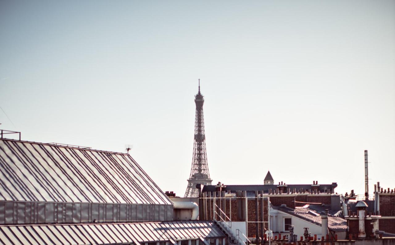 Monsieur George Hotel & Spa - Champs-Elysees Paris Exterior foto The roof of the museum